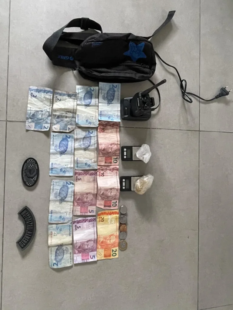 Guarda Municipal de Manaus apreende drogas e detém homem