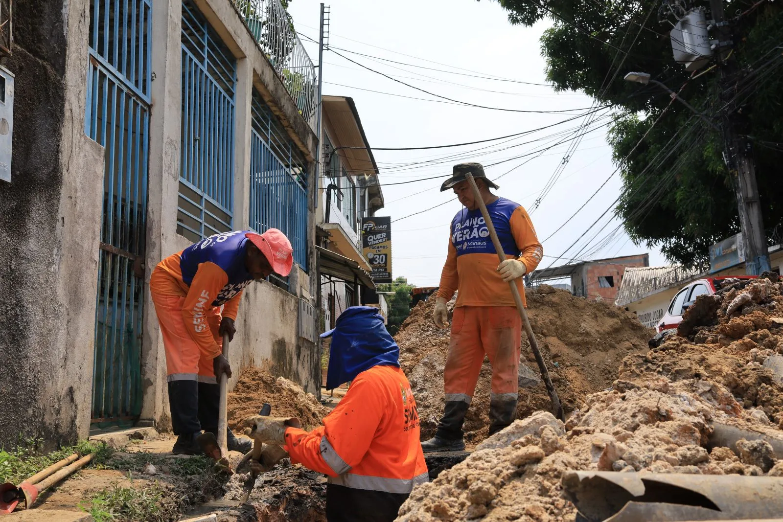 Obra de drenagem na Vila da Prata, em Manaus, é emergencial