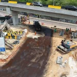 Complexo viário Passarão avança com asfalto em rotatória
