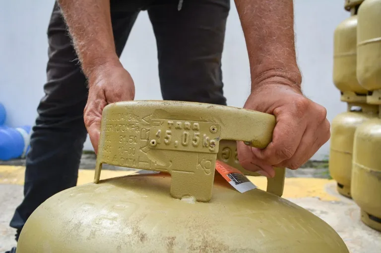 Preço do gás de cozinha em Manaus tem leve queda em outubro