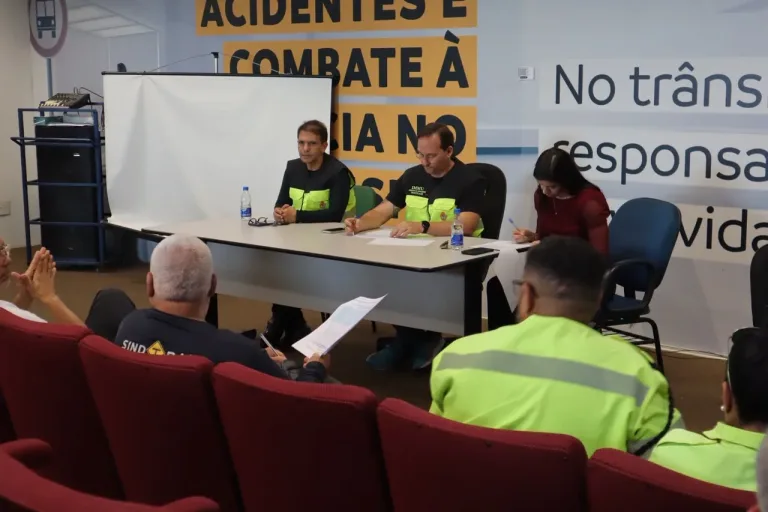 Transporte público gratuito em Manaus no 2º turno das eleições