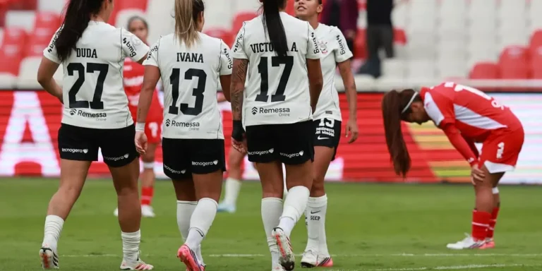 Corinthians vence Santa Fe e vai à final da Libertadores Feminina