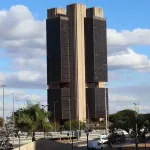 Dívida pública: economistas criticam corte de gastos como saída