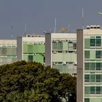 Governo Central tem superávit primário de R$ 4,8 bi em setembro