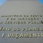 Governo libera crédito suplementar de R$ 5,2 bi para BPC e SUS