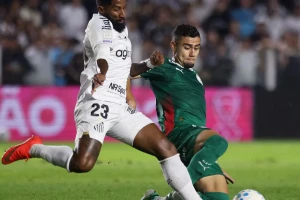 Santos e Palmeiras empatam sem gols na Vila Belmiro